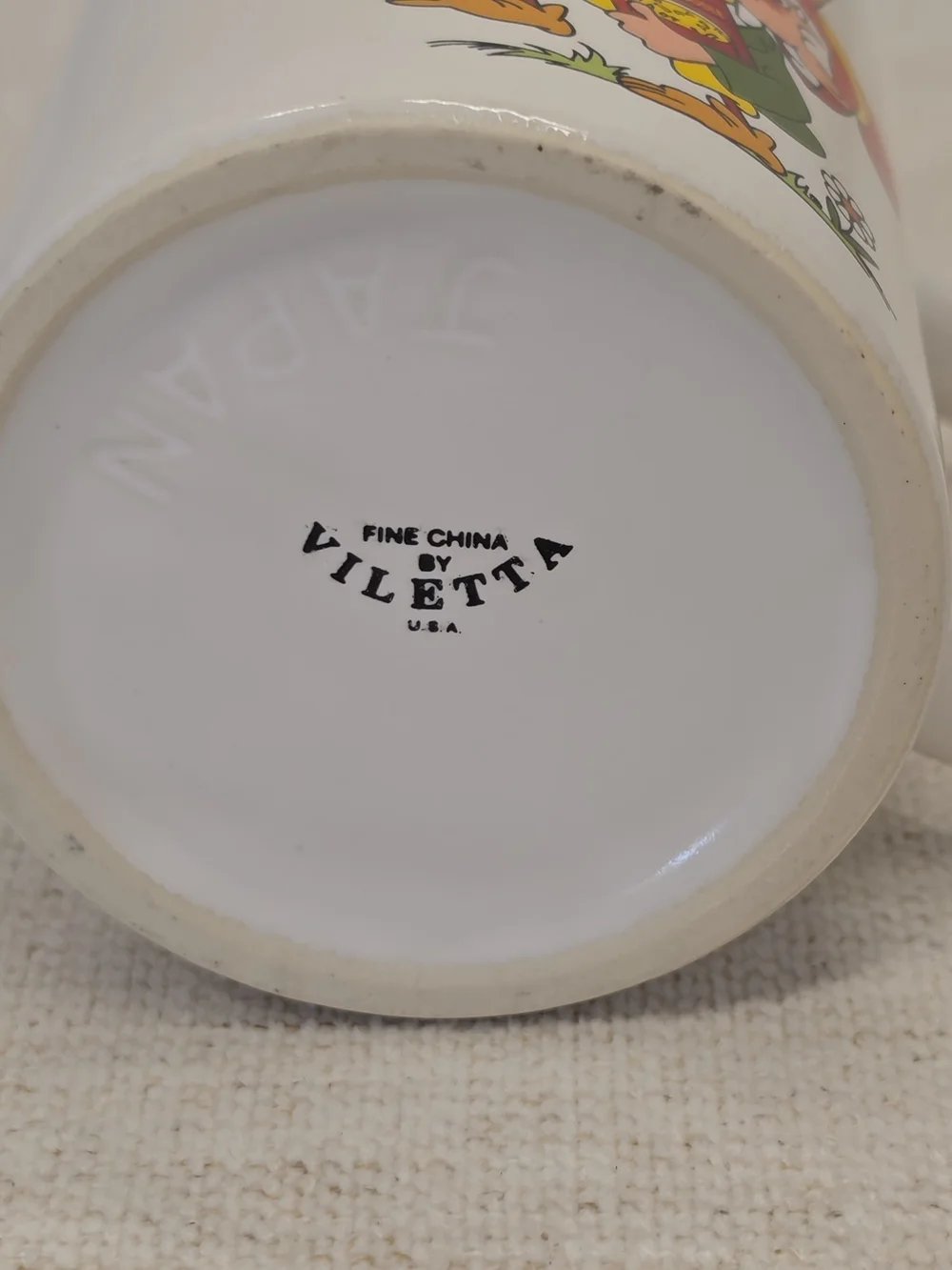 Souper Club White Ceramic Mug with Colorful Character Graphic
